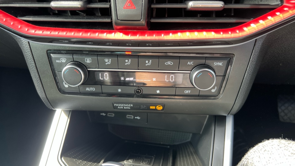 SEAT Arona 1.0 TSI 115 FR Sport 5dr DSG Petrol Hatchback - Image 9