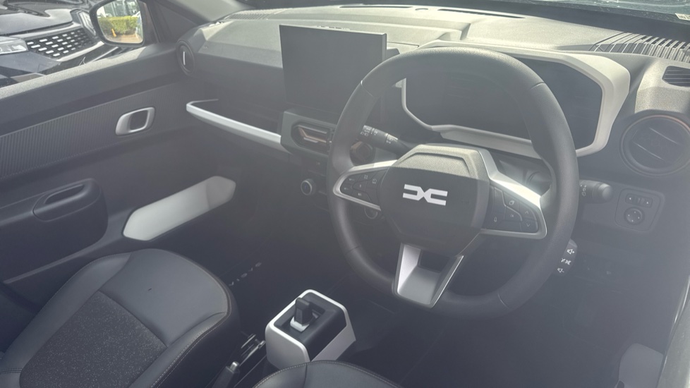 Dacia Spring 27kWh Extreme 65 48kW 5dr Auto Electric Hatchback - Image 11