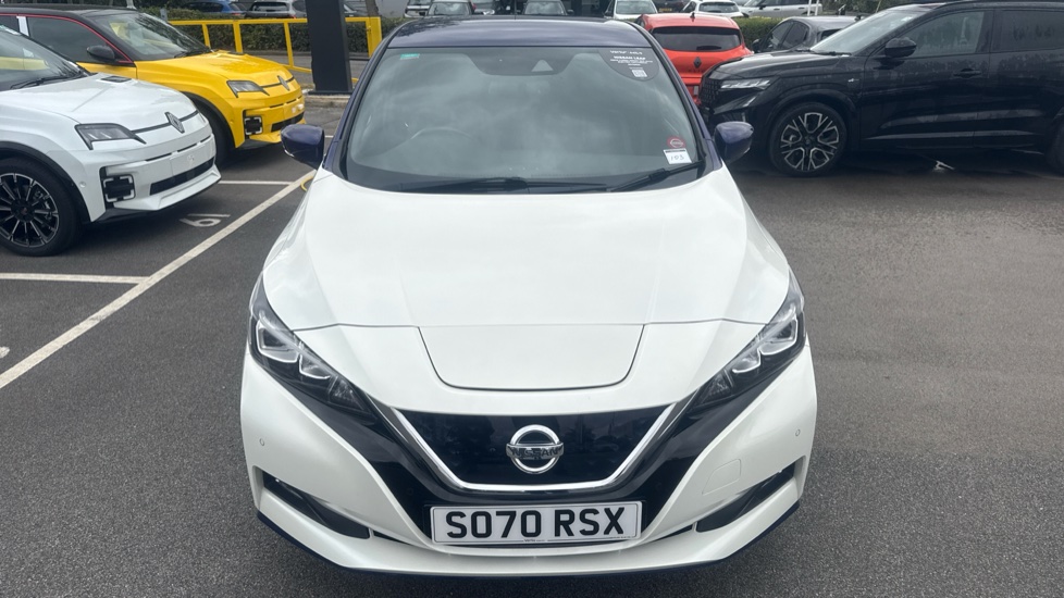 Nissan LEAF 160kW e+ 3.Zero 62kWh 5dr Auto Electric Hatchback - Image 8