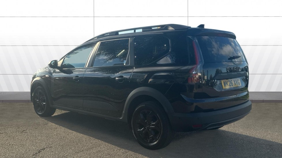 Dacia Jogger 1.0 TCe Extreme 5dr Petrol Estate - Image 2