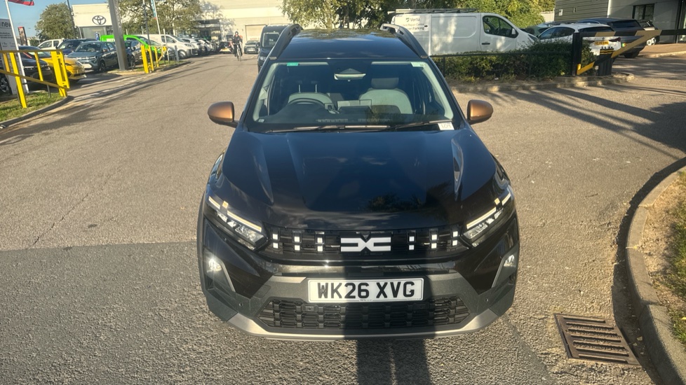 Dacia Jogger 1.0 TCe Extreme 5dr Petrol Estate - Image 8