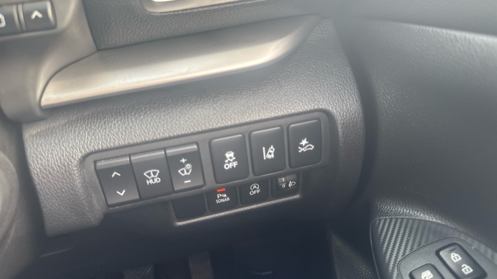 Mitsubishi Eclipse Cross 1.5 3 5dr Petrol Hatchback - Image 23