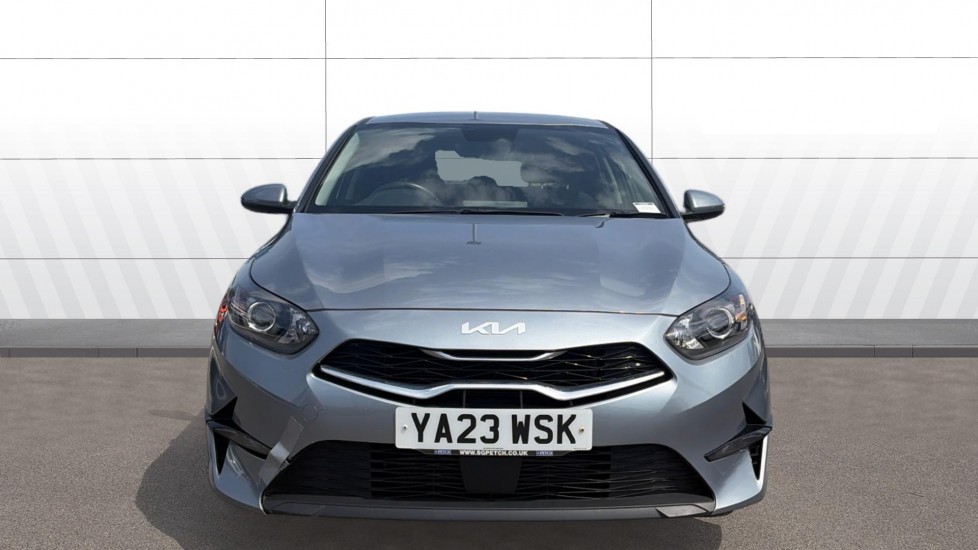 Kia Ceed 1.5T GDi ISG 2 5dr Petrol Hatchback - Image 3