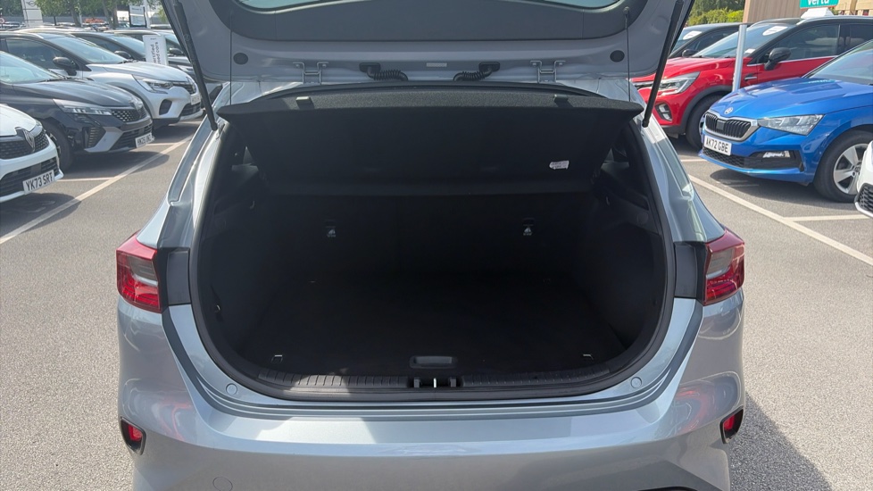 Kia Ceed 1.5T GDi ISG 2 5dr Petrol Hatchback - Image 4