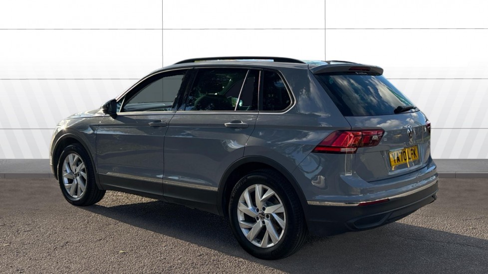 Volkswagen Tiguan 1.5 TSI 150 Life 5dr Petrol Estate - Image 2