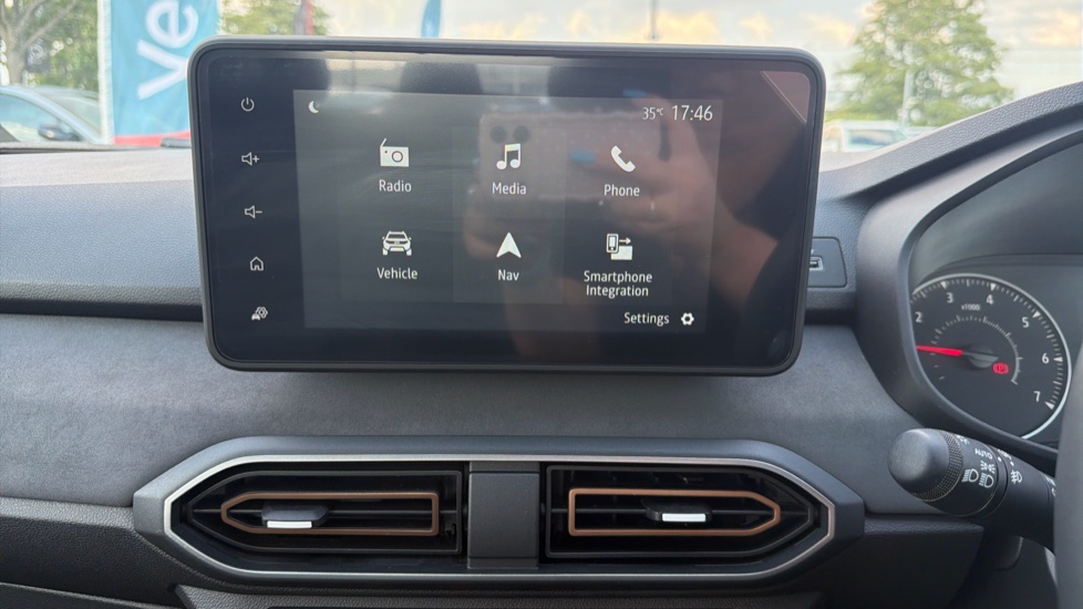 Dacia Sandero Stepway 1.0 TCe Extreme 5dr Petrol Hatchback - Image 12