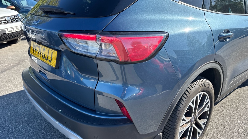 Ford Kuga 1.5 EcoBlue Titanium Edition 5dr Auto Diesel Estate - Image 43