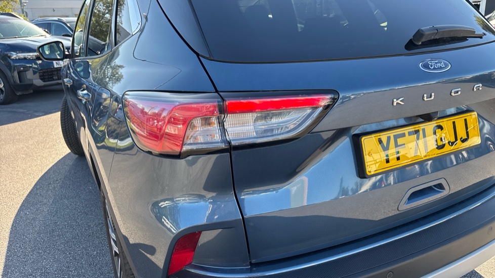 Ford Kuga 1.5 EcoBlue Titanium Edition 5dr Auto Diesel Estate - Image 44