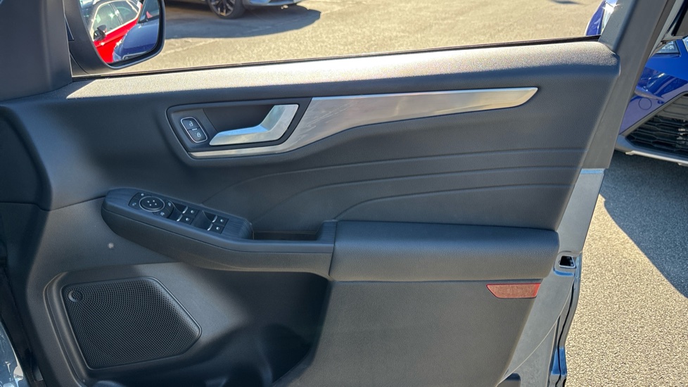 Ford Kuga 1.5 EcoBlue Titanium Edition 5dr Auto Diesel Estate - Image 50