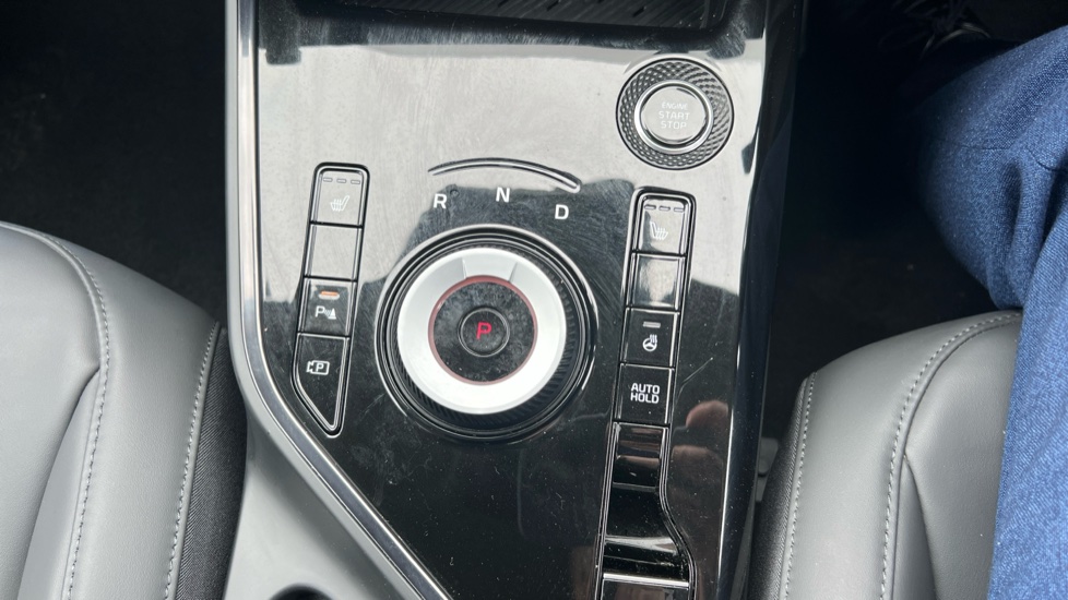 Kia Niro 1.6 GDi Hybrid 3 5dr DCT Hybrid Estate - Image 13