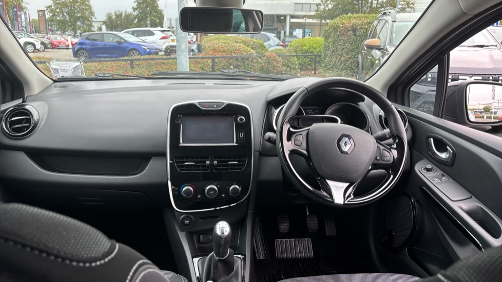 Renault Clio 0.9 TCE 90 Dynamique Nav 5dr Petrol Hatchback - Image 10