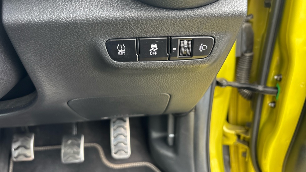 Kia Picanto 1.0 X-Line S 5dr Petrol Hatchback - Image 34