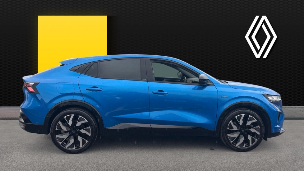 Renault Rafale E-Tech FHEV Techno Esprit Alpine 5dr Auto 4C Hybrid Estate - Image 5