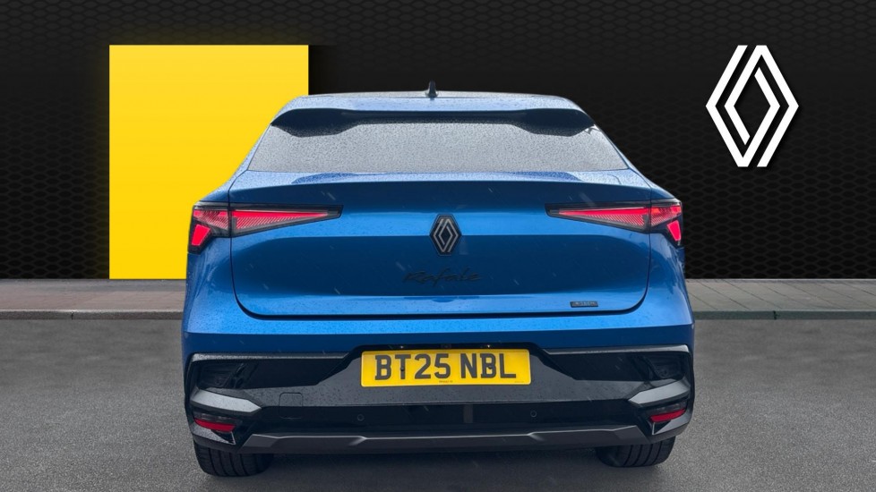 Renault Rafale E-Tech FHEV Techno Esprit Alpine 5dr Auto 4C Hybrid Estate - Image 6