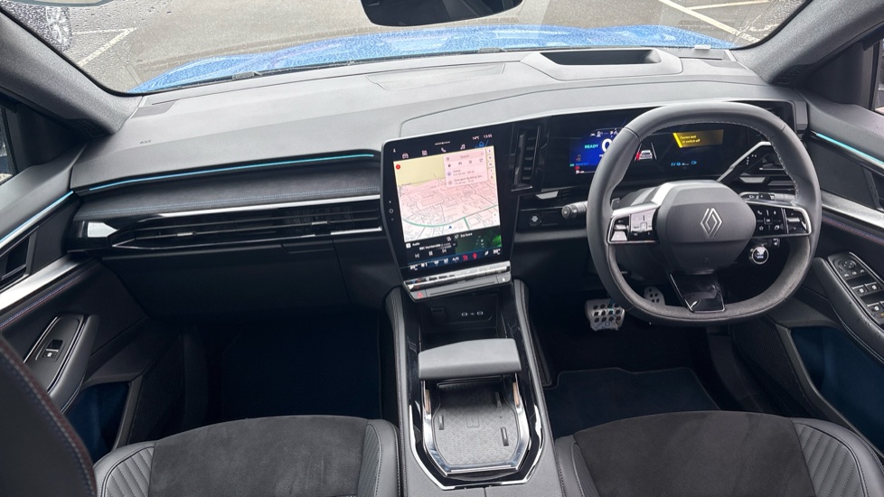 Renault Rafale E-Tech FHEV Techno Esprit Alpine 5dr Auto 4C Hybrid Estate - Image 10