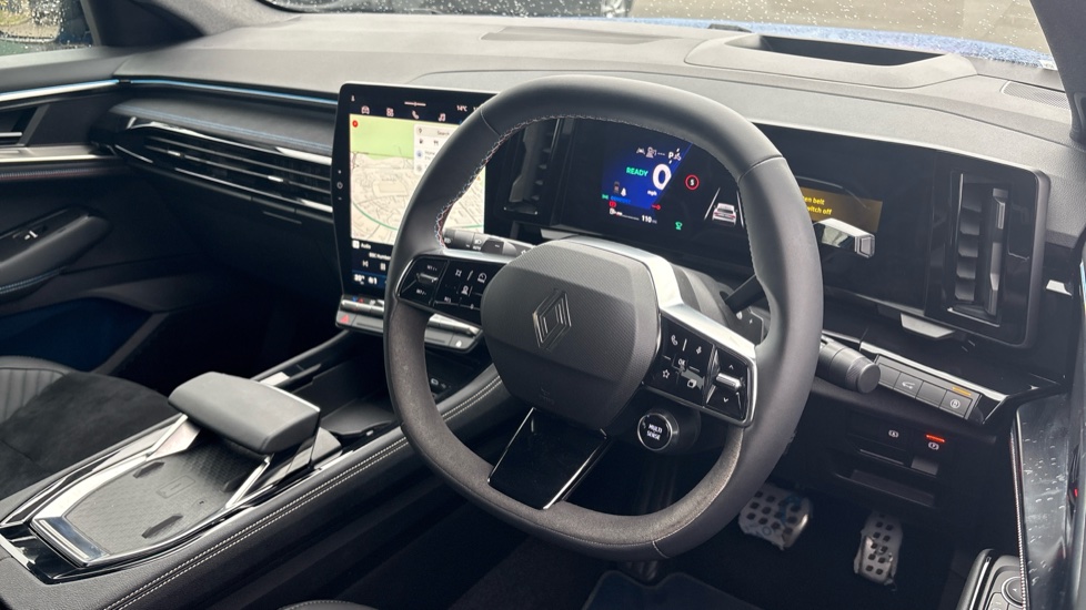 Renault Rafale E-Tech FHEV Techno Esprit Alpine 5dr Auto 4C Hybrid Estate - Image 11