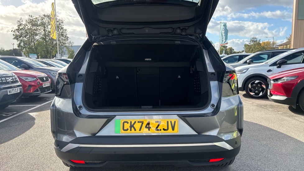 Renault Scenic E-Tech 160kW Techno 87kWh Long Range 5dr Auto Electric Estate - Image 4