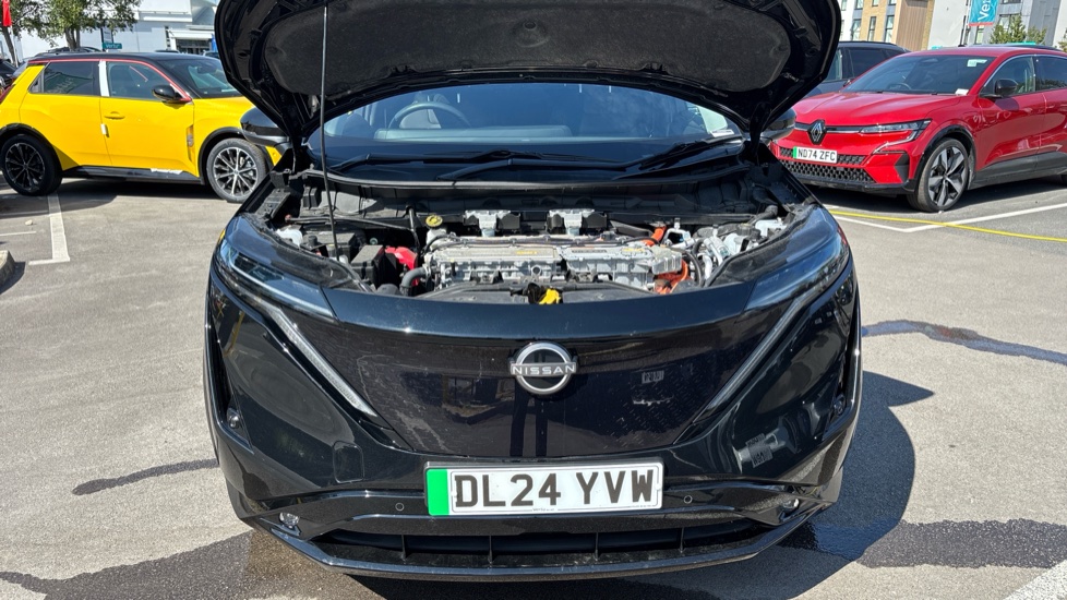 Nissan ARIYA 225kW Advance 87kWh 22kWCh 5dr e-4ORCE Auto Electric Hatchback - Image 8