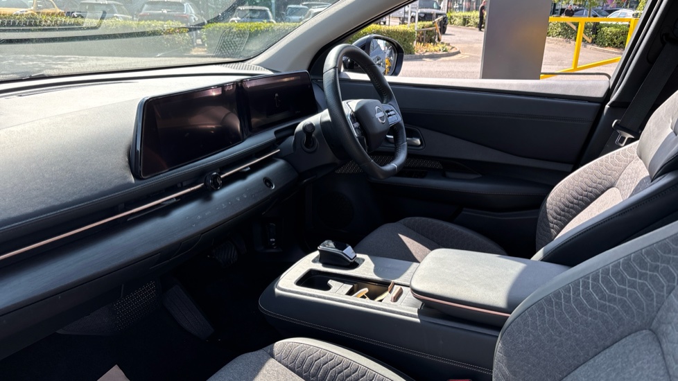 Nissan ARIYA 225kW Advance 87kWh 22kWCh 5dr e-4ORCE Auto Electric Hatchback - Image 9