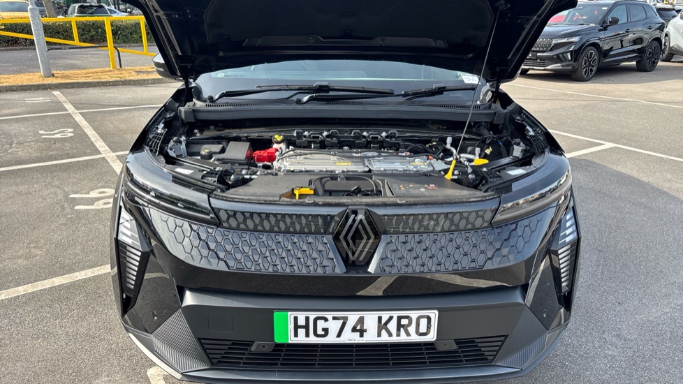 Renault Scenic E-Tech 160kW Esprit Alpine 87kWh Long Range 5dr Auto Electric Estate - Image 8