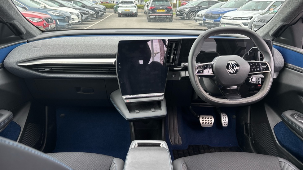 Renault Scenic E-Tech 160kW Esprit Alpine 87kWh Long Range 5dr Auto Electric Estate - Image 10