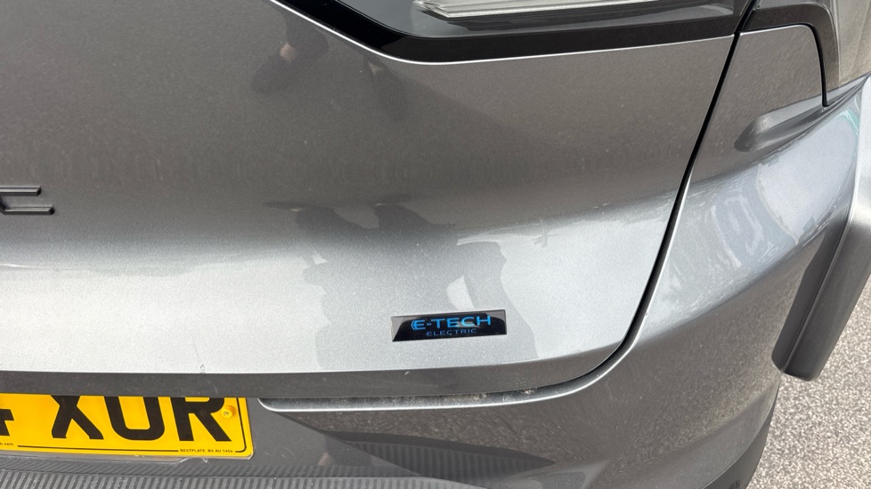 Renault Scenic E-Tech 160kW Esprit Alpine 87kWh Long Range 5dr Auto Electric Estate - Image 33