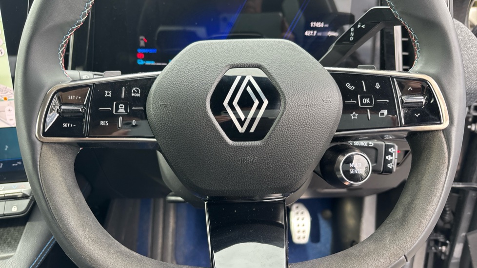 Renault Scenic E-Tech 160kW Esprit Alpine 87kWh Long Range 5dr Auto Electric Estate - Image 40