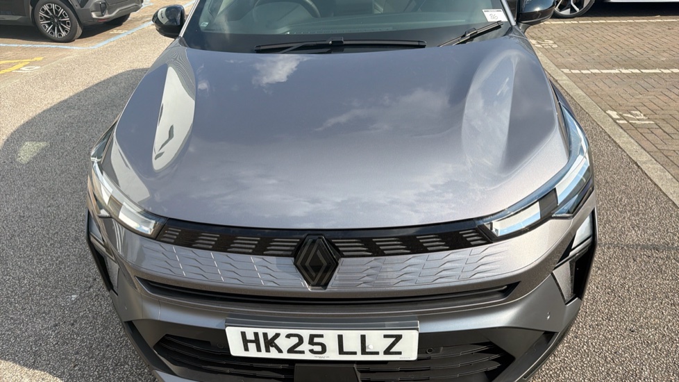 Renault Symbioz 1.6 E-Tech FHEV 145 Techno Esprit Alpine 5dr Auto Hybrid Estate - Image 8