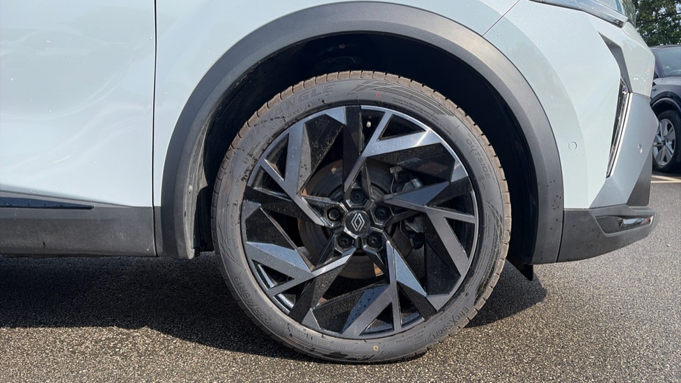 Renault Symbioz 1.6 E-Tech FHEV 145 Techno Esprit Alpine 5dr Auto Hybrid Estate - Image 7