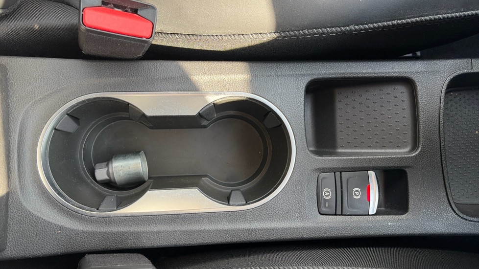 Renault Symbioz 1.6 E-Tech FHEV 145 Techno Esprit Alpine 5dr Auto Hybrid Estate - Image 25