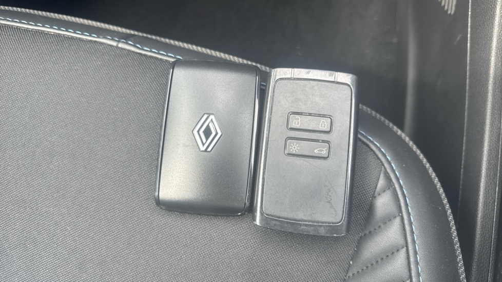 Renault Symbioz 1.6 E-Tech FHEV 145 Techno Esprit Alpine 5dr Auto Hybrid Estate - Image 20