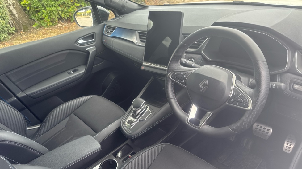 Renault Symbioz 1.6 E-Tech FHEV 145 Techno Esprit Alpine 5dr Auto Hybrid Estate - Image 11