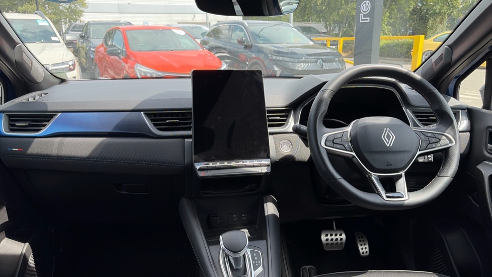 Renault Symbioz 1.6 E-Tech FHEV 145 Techno Esprit Alpine 5dr Auto Hybrid Estate - Image 10