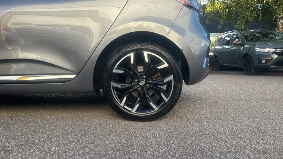 Renault Clio 1.0 TCe 90 Techno 5dr Petrol Hatchback - Image 7