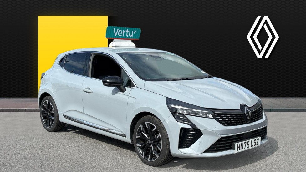 Renault Clio 1.0 TCe 90 Techno 5dr Petrol Hatchback - Image 1
