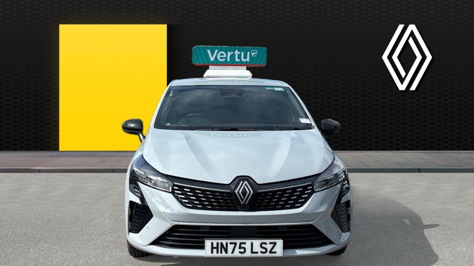Renault Clio 1.0 TCe 90 Techno 5dr Petrol Hatchback - Image 3