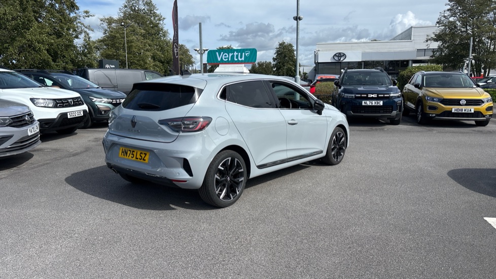 Renault Clio 1.0 TCe 90 Techno 5dr Petrol Hatchback - Image 43