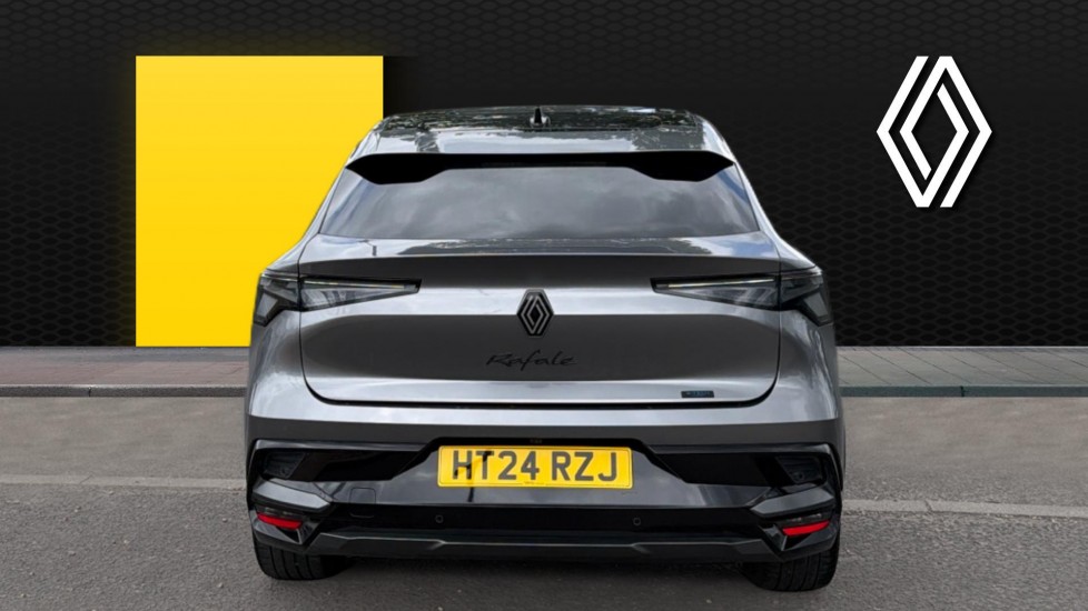 Renault Rafale E-Tech FHEV Iconic Esprit Alpine 5dr Auto 4C Hybrid Estate - Image 6