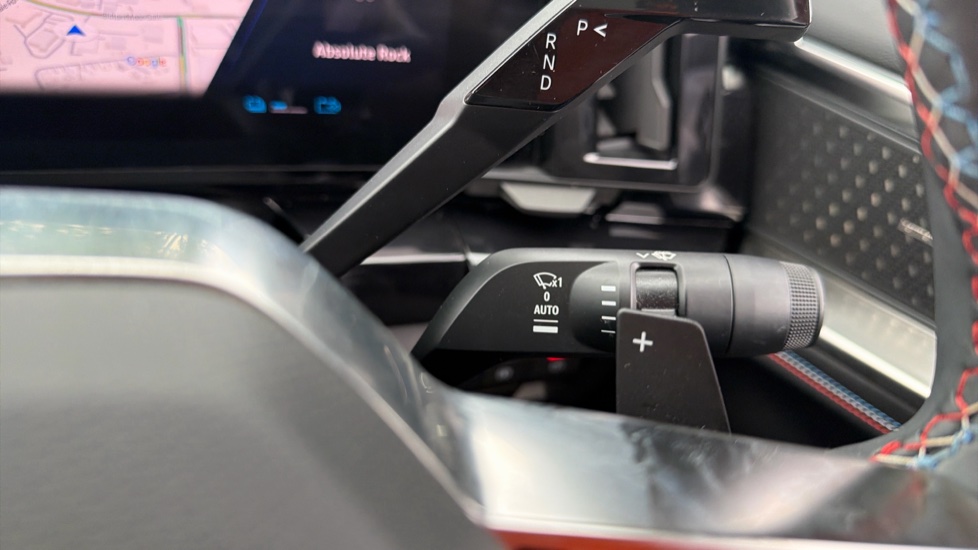 Renault Rafale E-Tech FHEV Iconic Esprit Alpine 5dr Auto 4C Hybrid Estate - Image 31