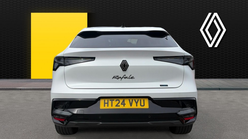 Renault Rafale E-Tech FHEV Iconic Esprit Alpine 5dr Auto 4C Hybrid Estate - Image 6