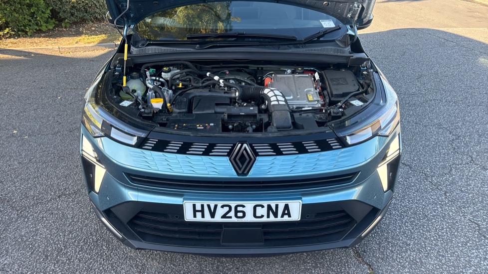 Renault Symbioz 1.8 E-Tech FHEV 160 Techno 5dr Auto Hybrid Estate - Image 8