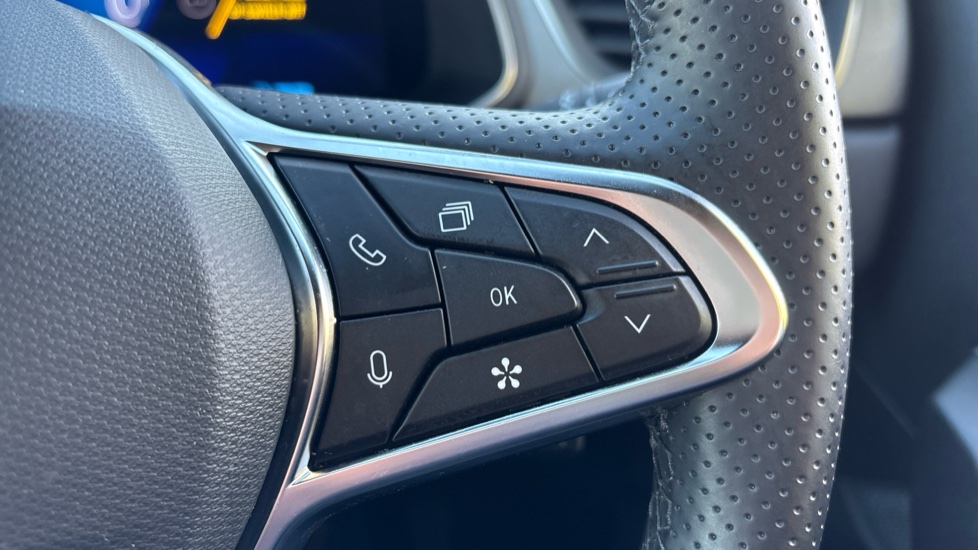 Renault Symbioz 1.8 E-Tech FHEV 160 Techno 5dr Auto Hybrid Estate - Image 22