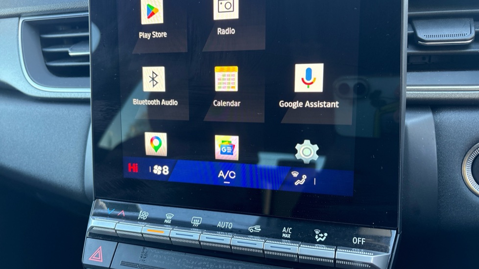 Renault Symbioz 1.8 E-Tech FHEV 160 Techno 5dr Auto Hybrid Estate - Image 27