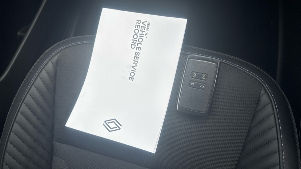 Renault Symbioz 1.8 E-Tech FHEV 160 Techno Esprit Alpine 5dr Auto Hybrid Estate - Image 19