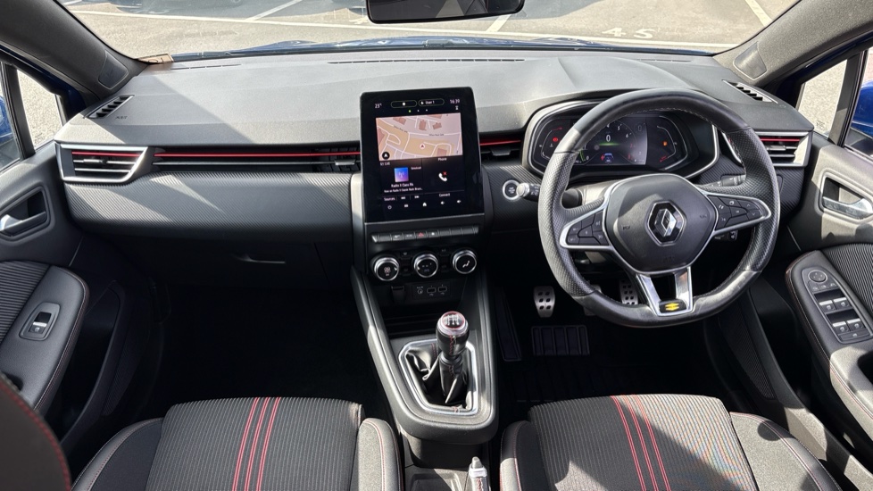 Renault Clio 1.0 TCe 100 RS Line 5dr Petrol Hatchback - Image 10