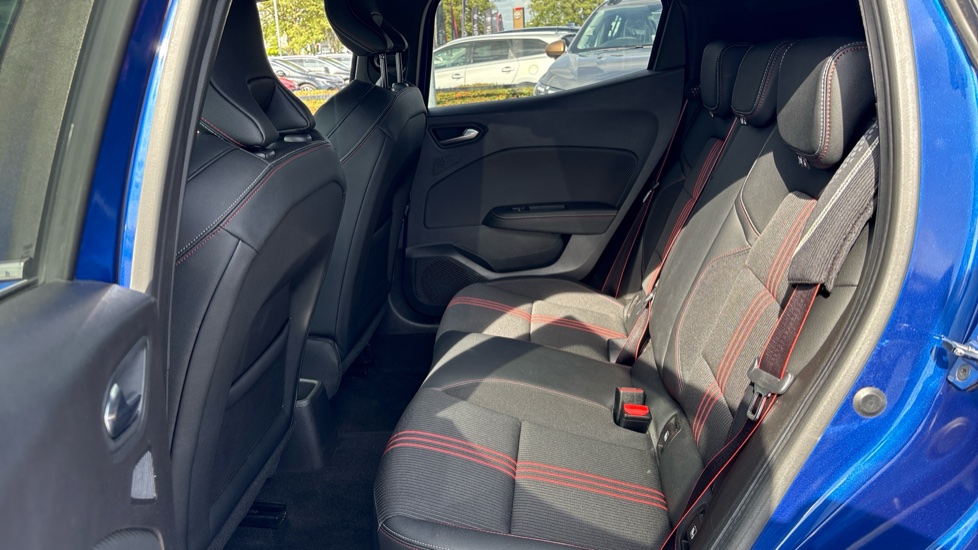 Renault Clio 1.0 TCe 100 RS Line 5dr Petrol Hatchback - Image 16