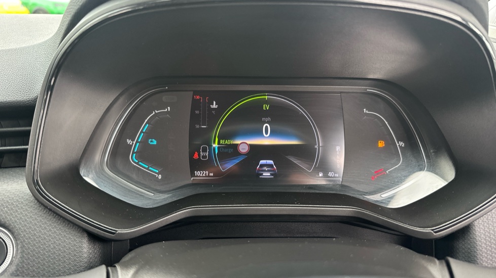 Renault Clio 1.6 E-TECH Hybrid 140 Iconic Edition 5dr Auto Hybrid Hatchback - Image 18