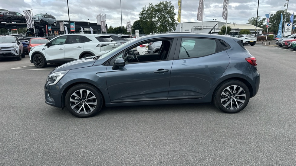 Renault Clio 1.6 E-TECH Hybrid 140 Iconic Edition 5dr Auto Hybrid Hatchback - Image 22