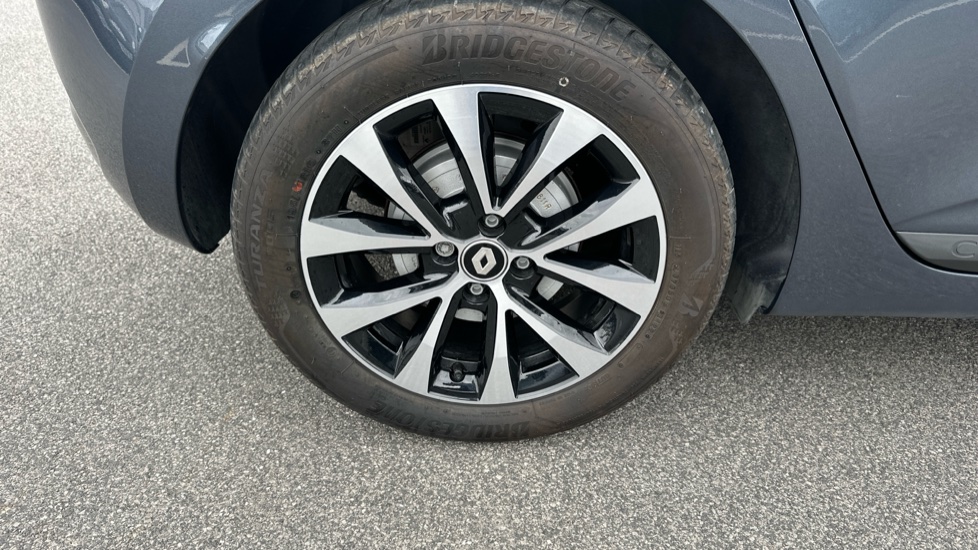 Renault Clio 1.6 E-TECH Hybrid 140 Iconic Edition 5dr Auto Hybrid Hatchback - Image 26