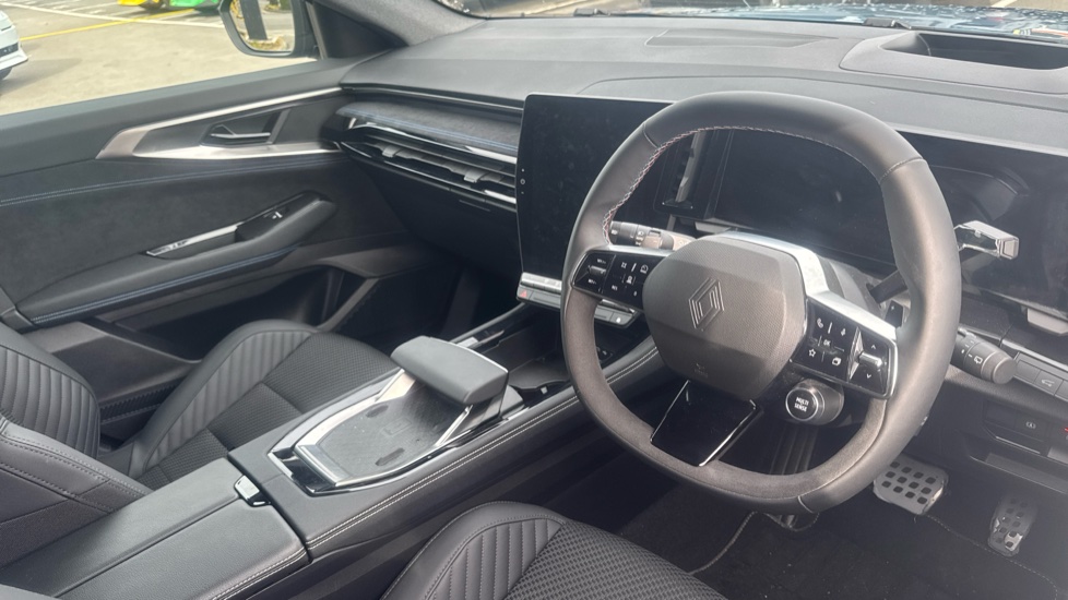 Renault Austral E-Tech Full Hybrid Techno Esprit Alpine 5dr Auto Hybrid Estate - Image 11